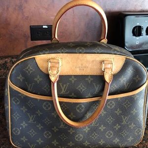 Louis Vuitton Hans bag
